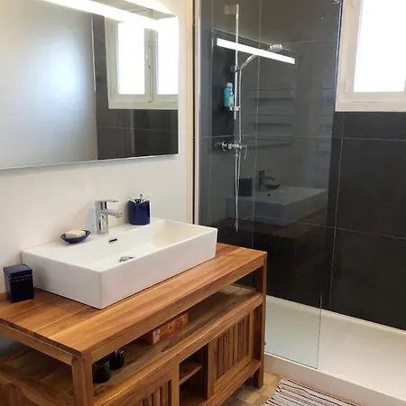 Villa Maison 4 Personnes, 2 Chambres Avec Grand Jardin Pornic