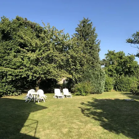 Maison 4 Personnes, 2 Chambres Avec Grand Jardin