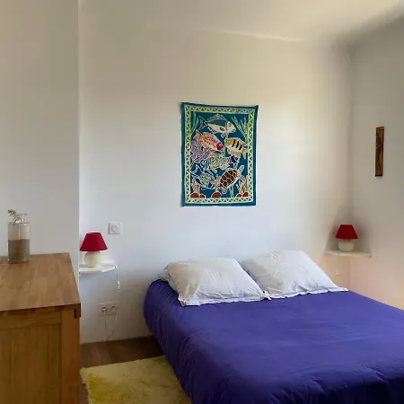 Maison 4 Personnes, 2 Chambres Avec Grand Jardin Villa *