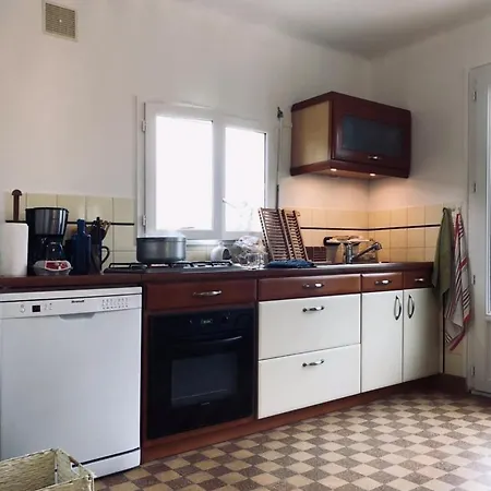 Villa Maison 4 Personnes, 2 Chambres Avec Grand Jardin